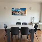 Luxury Apartment House481